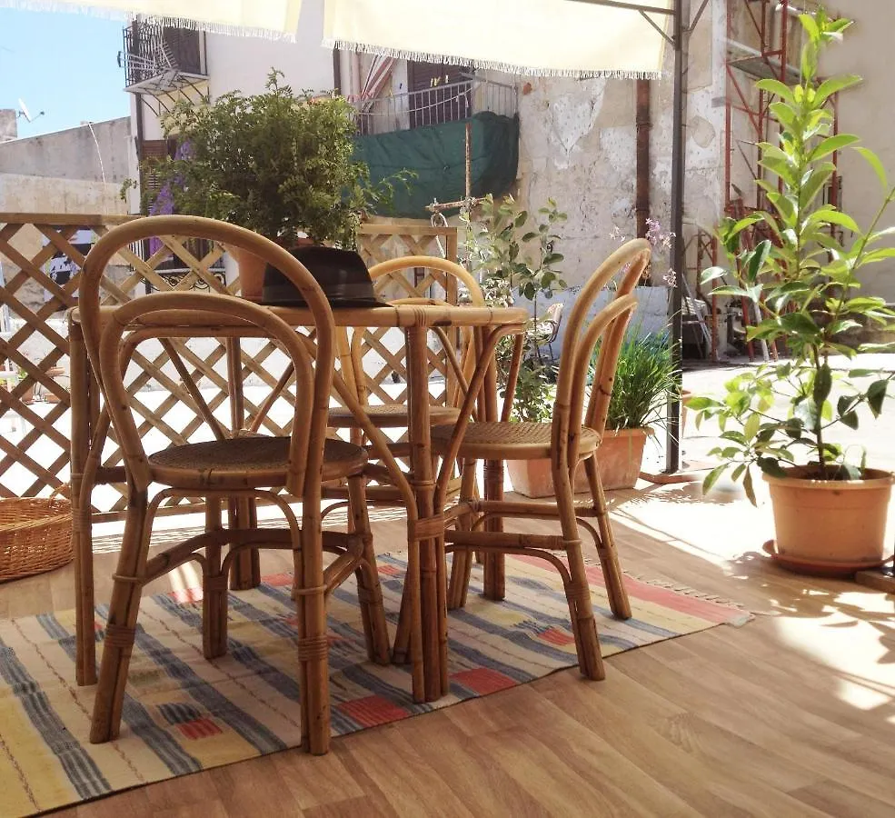 Le Spezie Dei Florio Vucciria Wifi Free Apartment Palermo